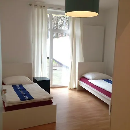 6 Personen * Hannover